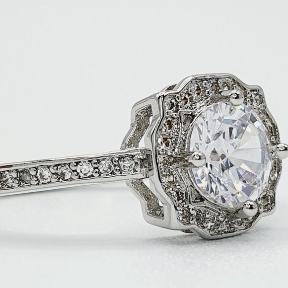 🎁Beautiful Round Shiny CZ Diamond Flower Micro Pave Wedding Ring,UNVN12316 - Picture 11 of 13